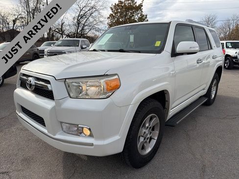 Used 2010 Toyota 4Runner SR5 image 1