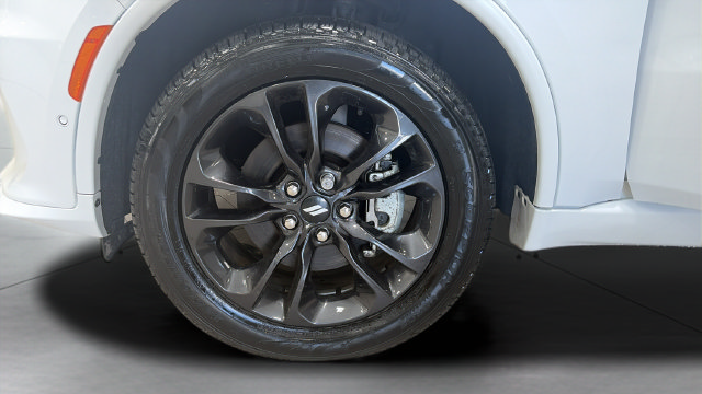 Used 2025 Dodge Durango GT AWD/4WD image 26