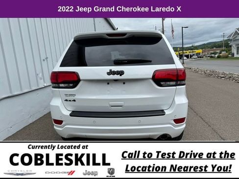 Used 2022 Jeep Grand Cherokee Laredo AWD/4WD image 6