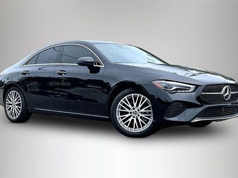 Used 2025 Mercedes-Benz CLA 250 image 1
