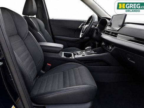 Used 2023 Mitsubishi Outlander SE FWD image 15