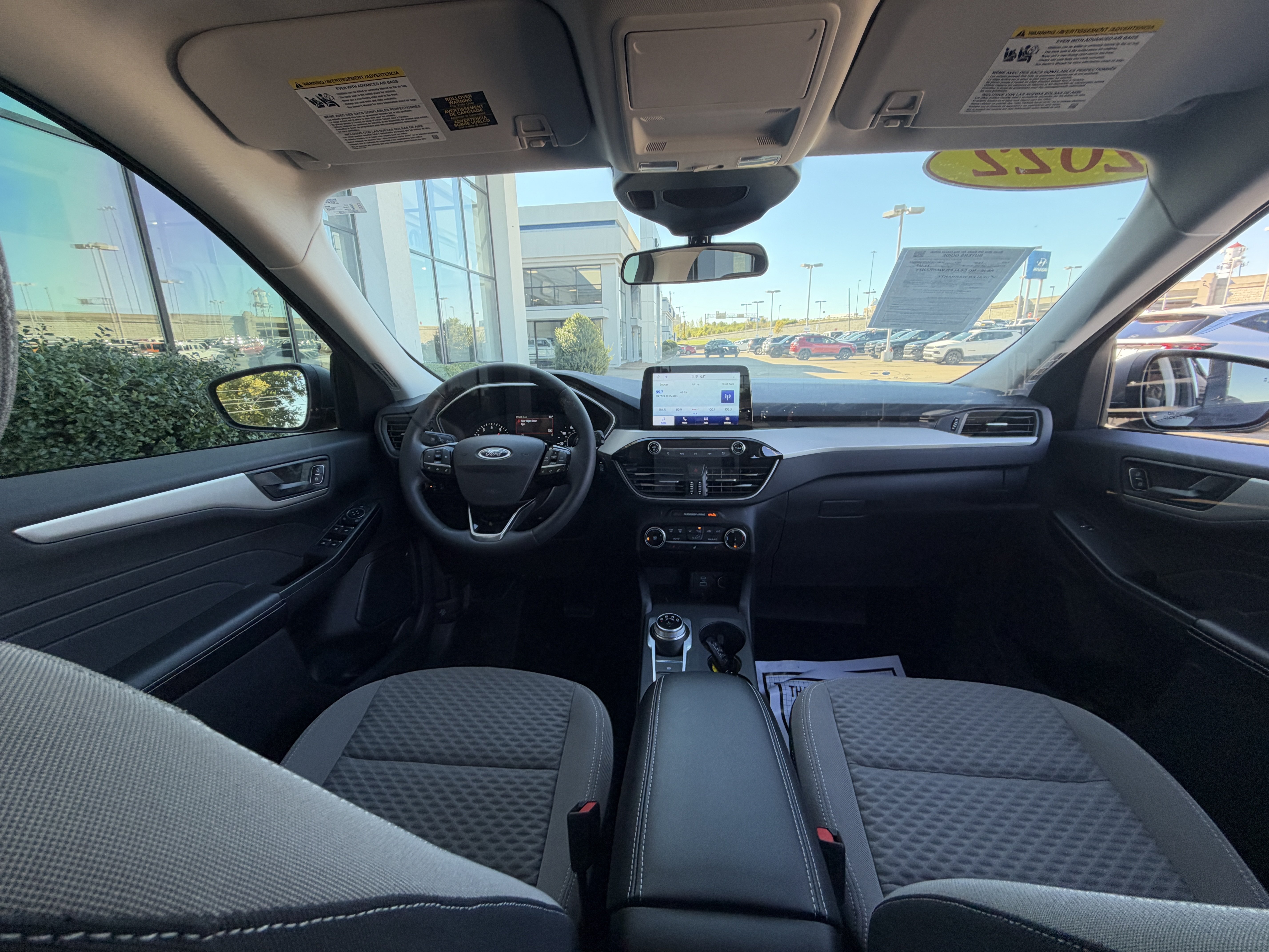 Used 2022 Ford Escape SE w/ Cold Weather Package AWD/4WD image 24