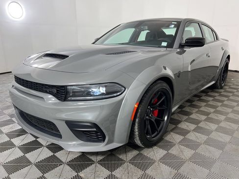 Used 2023 Dodge Charger SRT Hellcat w/ Harman/Kardon Audio Group image 23
