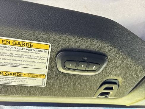Used 2023 Jeep Wrangler Unlimited w/ Cold Weather Group AWD/4WD image 37