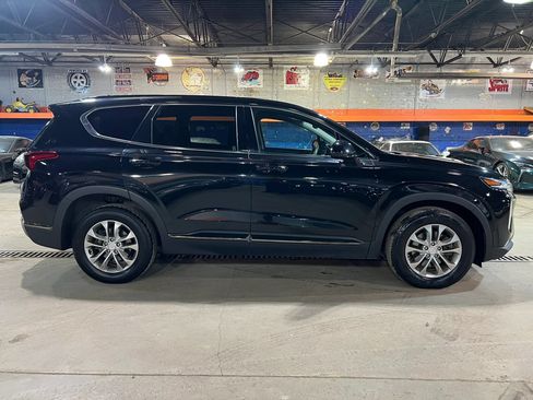 Used 2019 Hyundai Santa Fe SEL FWD image 2