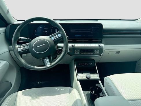 Used 2024 Hyundai Kona Limited FWD image 21
