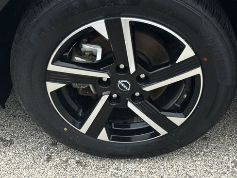 Certified 2024 Nissan Sentra SV w/ All-Weather Package FWD image 9