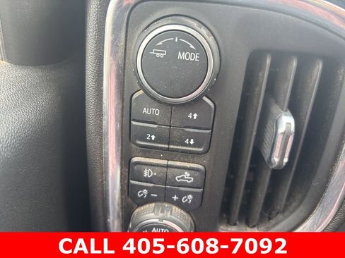 Used 2021 Chevrolet Silverado 1500 LT Trail Boss w/ Convenience Package II AWD/4WD image 10