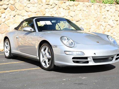 Used 2006 Porsche 911 Carrera 4 image 11