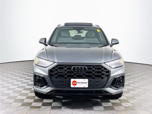 Used 2025 Audi Q5 e Premium Plus w/ Premium Plus Package image 2