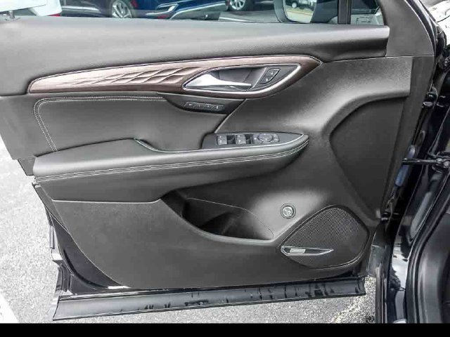 Certified 2023 Buick Envision Avenir AWD/4WD image 27