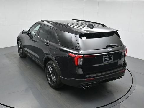 New 2026 Ford Explorer ST w/ Sun And Sound Package image 41