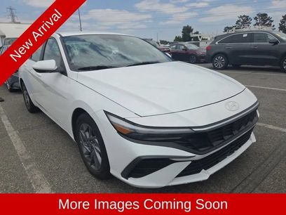 Used 2024 Hyundai Elantra SEL