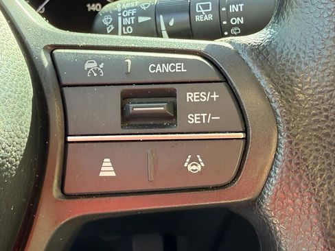 Used 2024 Honda CR-V EX image 16