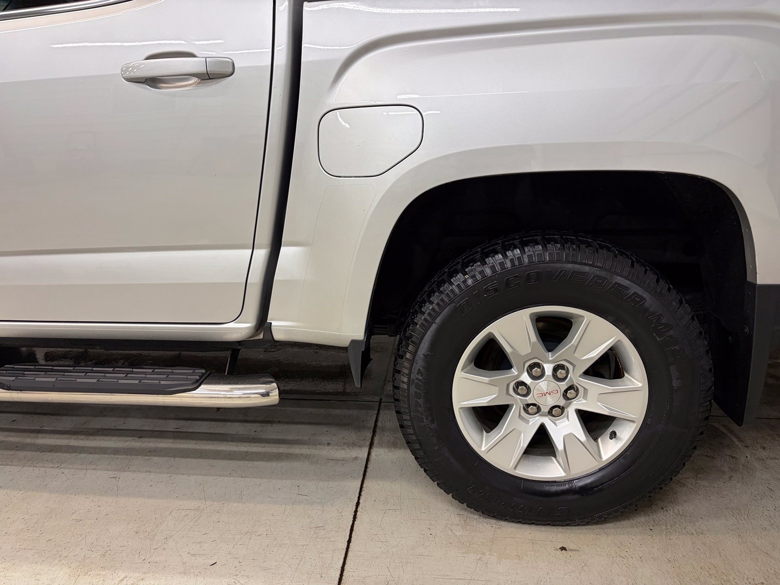 Used 2018 GMC Canyon SLE w/ SLE Convenience Package AWD/4WD image 6