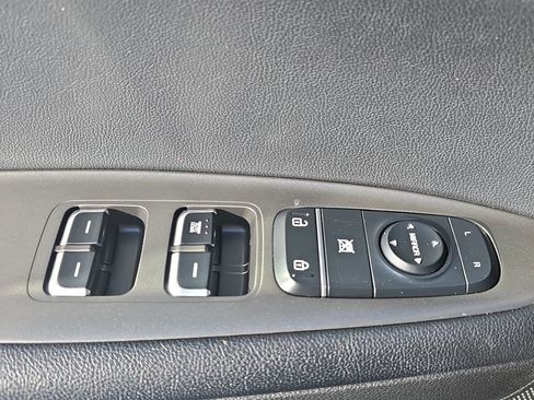 Used 2020 Kia Optima LX image 27