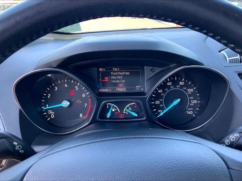 Used 2019 Ford Escape Titanium FWD image 26