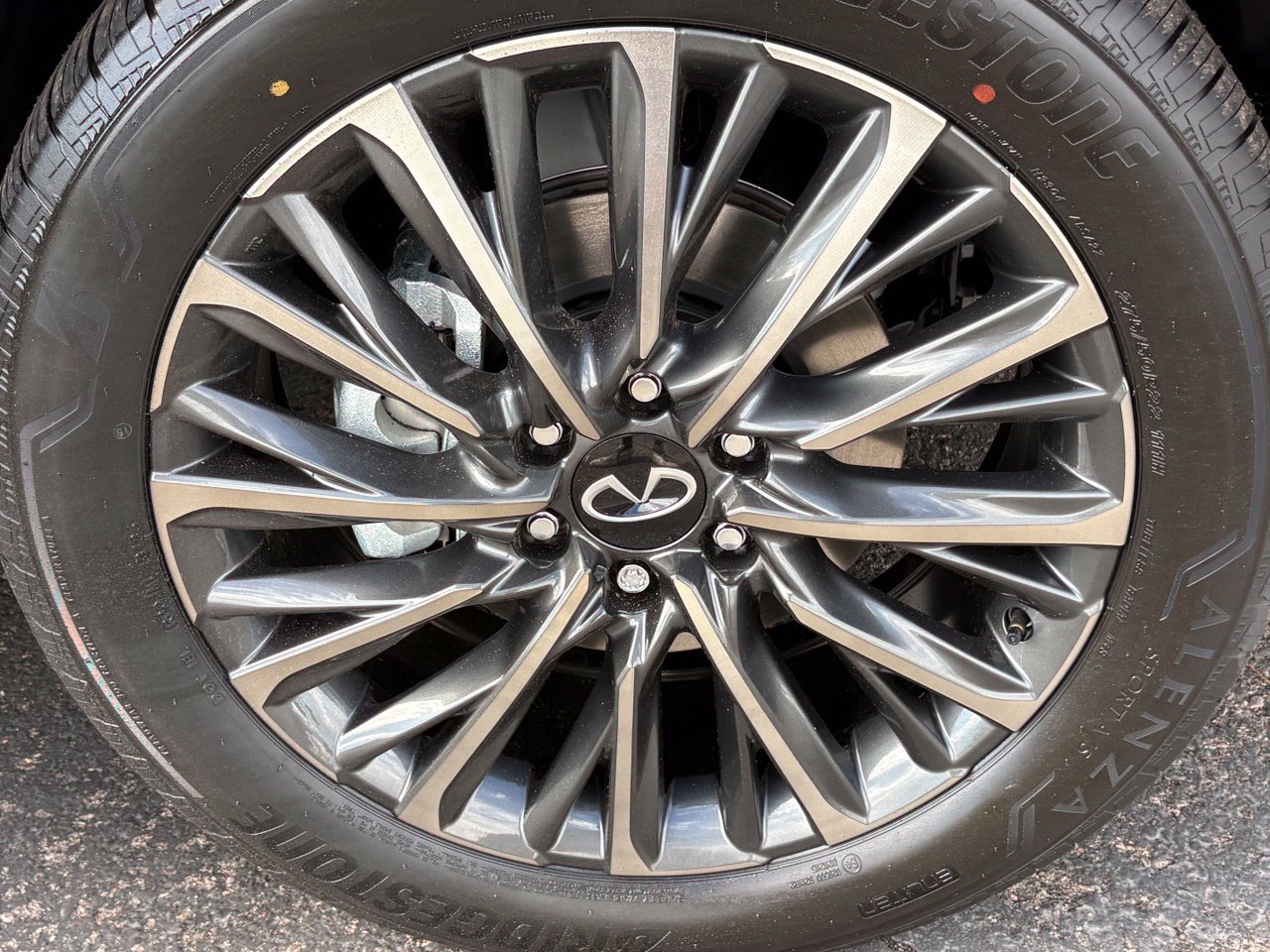 New 2027 INFINITI QX80 Autograph AWD/4WD image 10