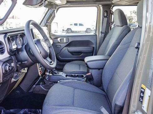 New 2026 Jeep Wrangler Unlimited Sport image 19