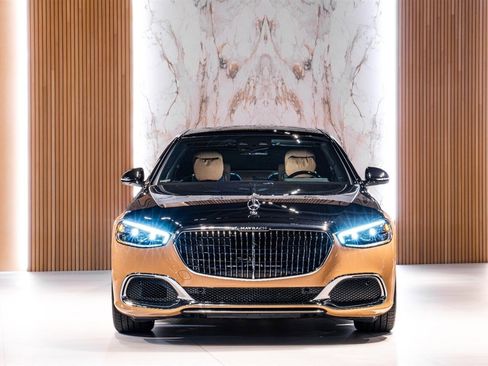 Used 2023 Mercedes-Benz Maybach S 680 4MATIC image 2