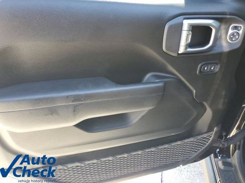 Used 2023 Jeep Wrangler Unlimited Sport AWD/4WD image 17