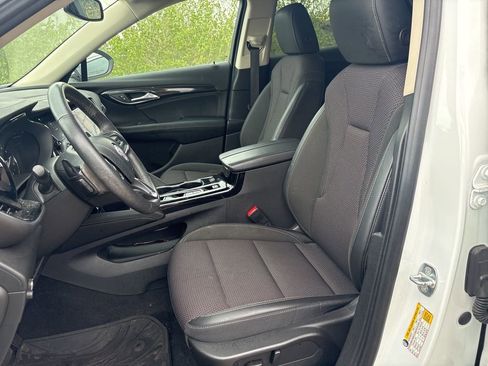 Used 2023 Buick Envision Preferred image 8