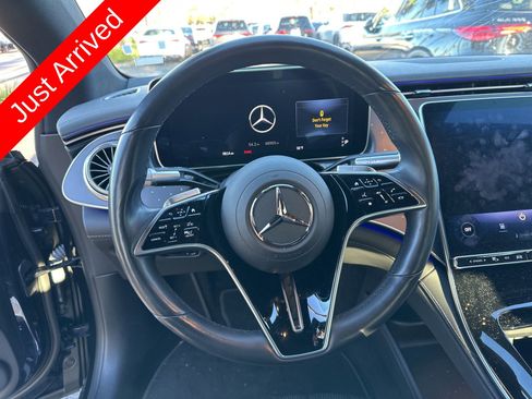 Certified 2022 Mercedes-Benz EQS 450+ Sedan image 4