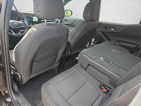 Used 2025 Chevrolet Equinox LT image 11