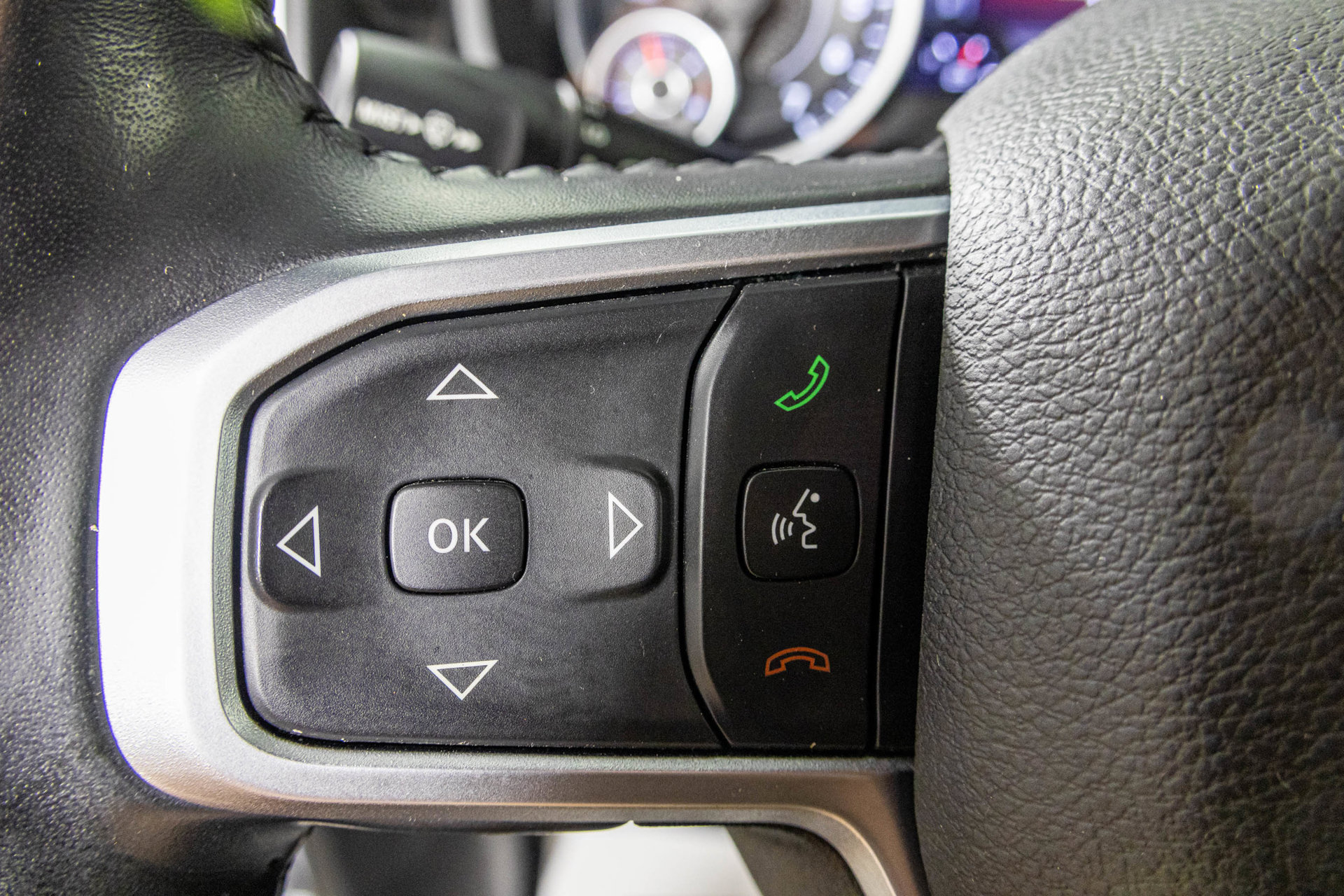 Used 2022 RAM 1500 Big Horn AWD/4WD image 35
