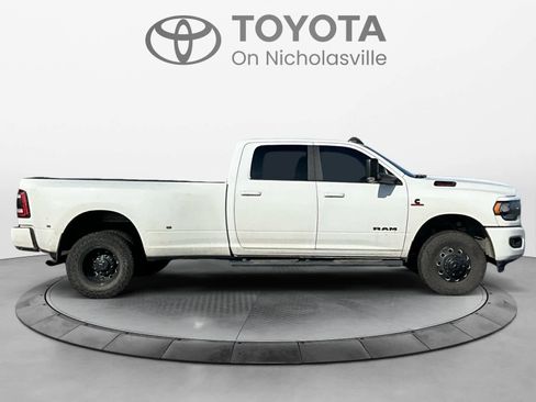 Used 2022 RAM 3500 Big Horn w/ Level C Equiment Group image 7