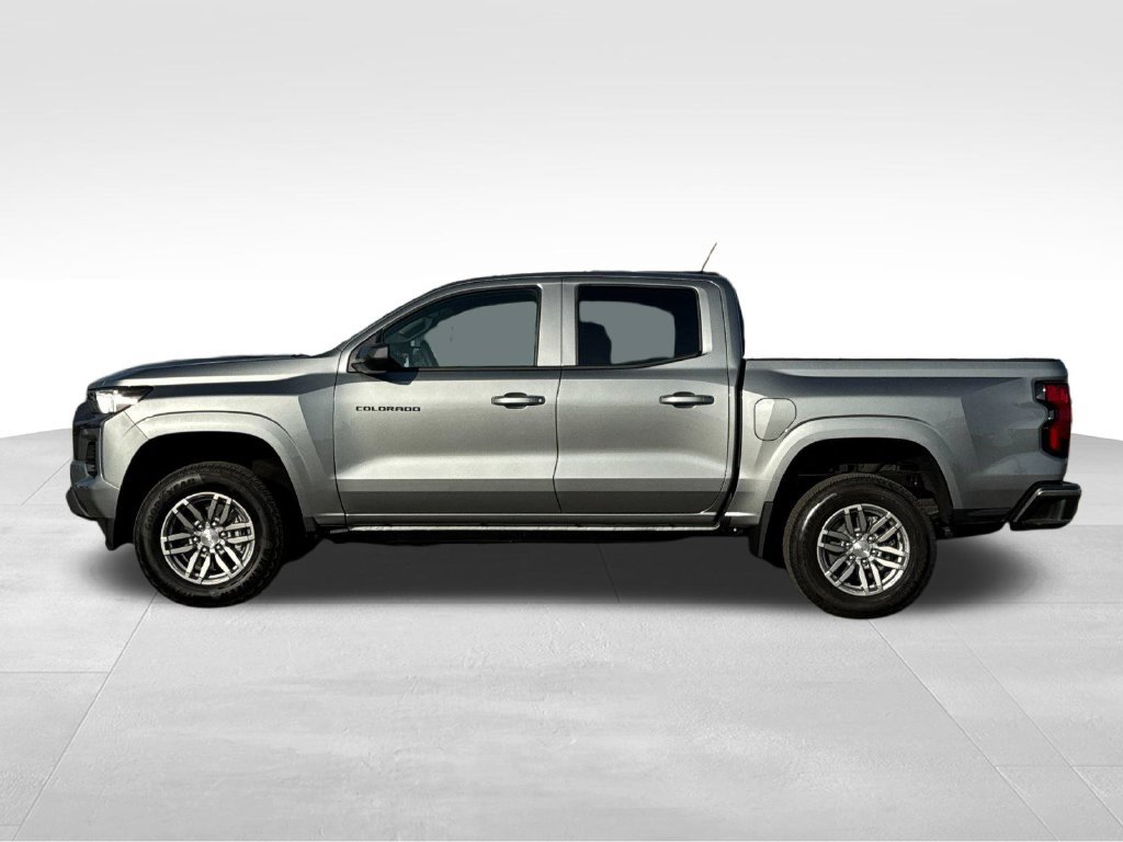 New 2026 Chevrolet Colorado LT RWD image 2