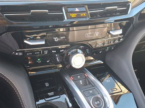 Used 2023 Acura MDX w/ Advance Package image 17