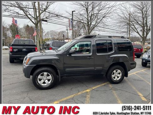 Used 2012 Nissan Xterra S image 7