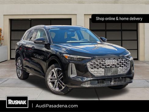 New 2025 Audi Q5 2.0T Premium Plus image 1