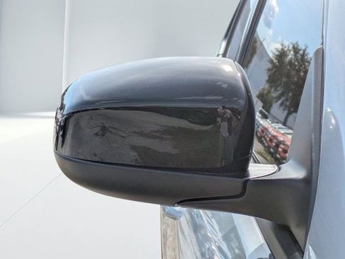 New 2026 Jeep Compass Latitude w/ Sun and Sound Group AWD/4WD image 10