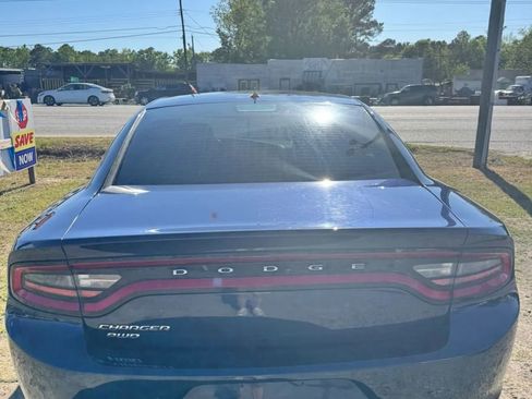 Used 2015 Dodge Charger SE w/ Popular Equipment Group image 8