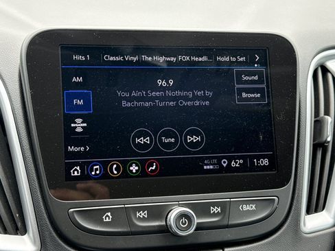 Used 2023 Chevrolet Malibu LT FWD image 26