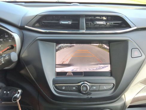 Used 2023 Chevrolet TrailBlazer LS AWD/4WD image 16