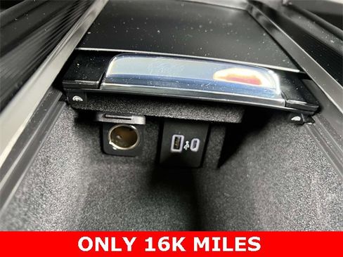 Certified 2021 Lincoln Corsair AWD w/ Equipment Group 101A image 32