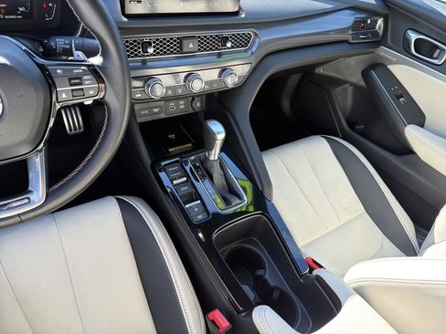 Used 2023 Acura Integra A-Spec image 9