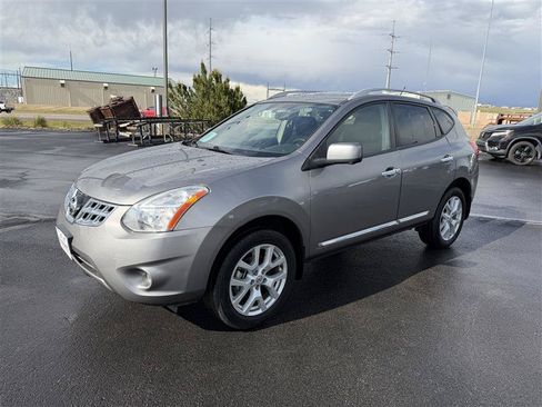 Used 2013 Nissan Rogue SL AWD/4WD image 4