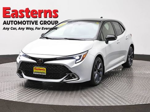 Used 2024 Toyota Corolla XSE FWD image 1