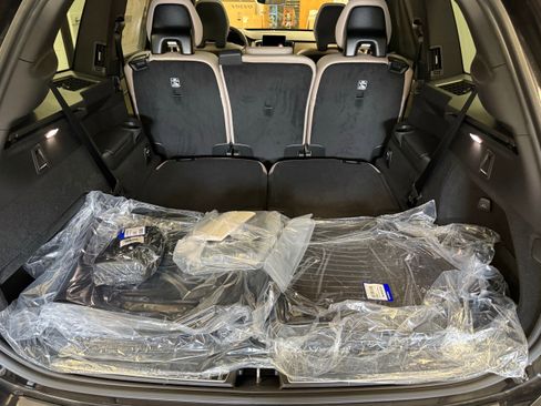New 2026 Volvo XC90 B6 Ultra w/ Protection Package Premier image 38
