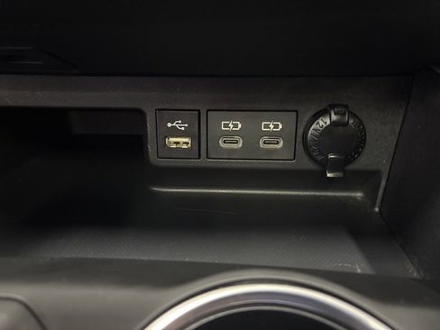 Used 2022 Toyota Highlander XSE image 22