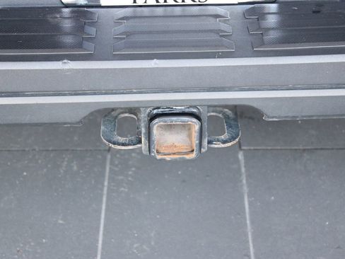 Used 2023 Toyota Tundra SR5 w/ SR5 Convenience Package AWD/4WD image 34