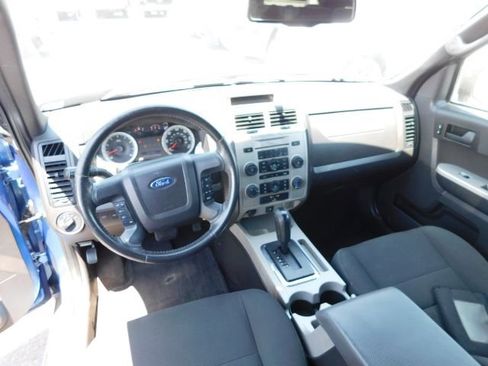 Used 2010 Ford Escape XLT image 15