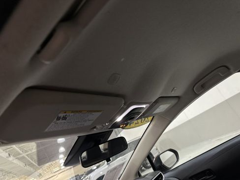 Used 2024 Toyota Corolla LE image 10