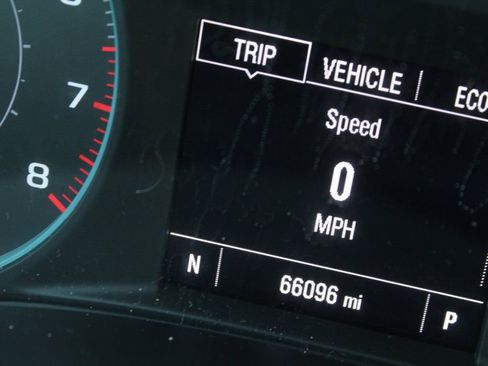 Used 2023 Chevrolet Malibu LT FWD image 16