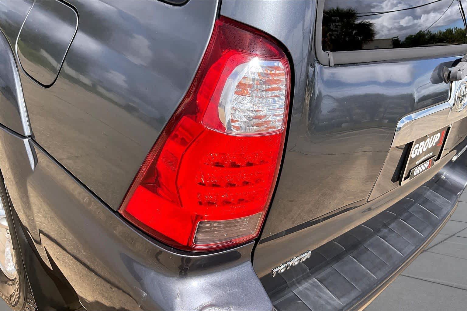 Used 2008 Toyota 4Runner SR5 RWD image 26