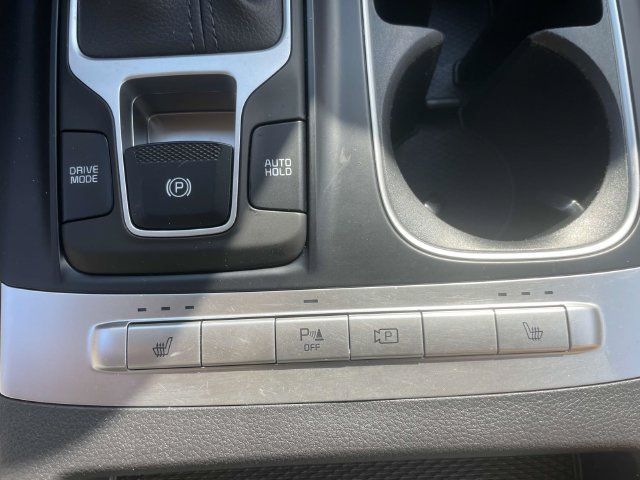 Certified 2024 Kia Carnival LX FWD image 38